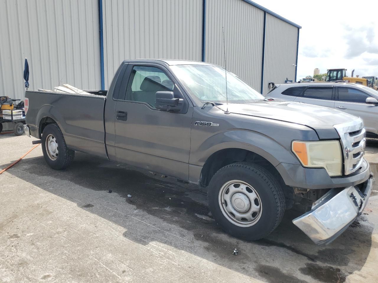 2011 Ford F150 - Фото 4