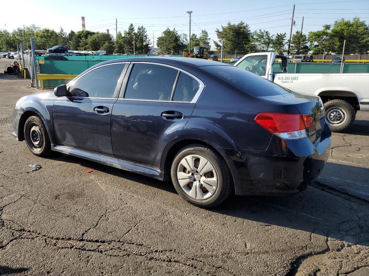 2013 Subaru Legacy 2.5I - Фото 2