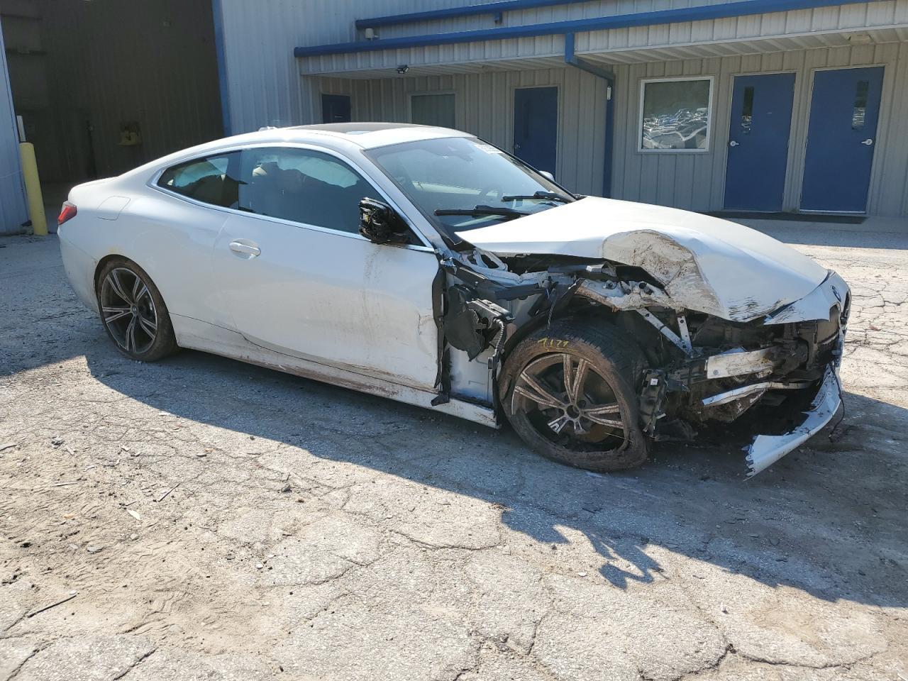 2024 BMW 430Xi - Image 4