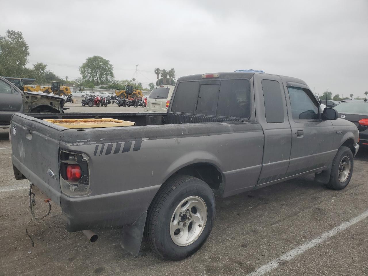 1999 Ford Ranger Super Cab - Image 3