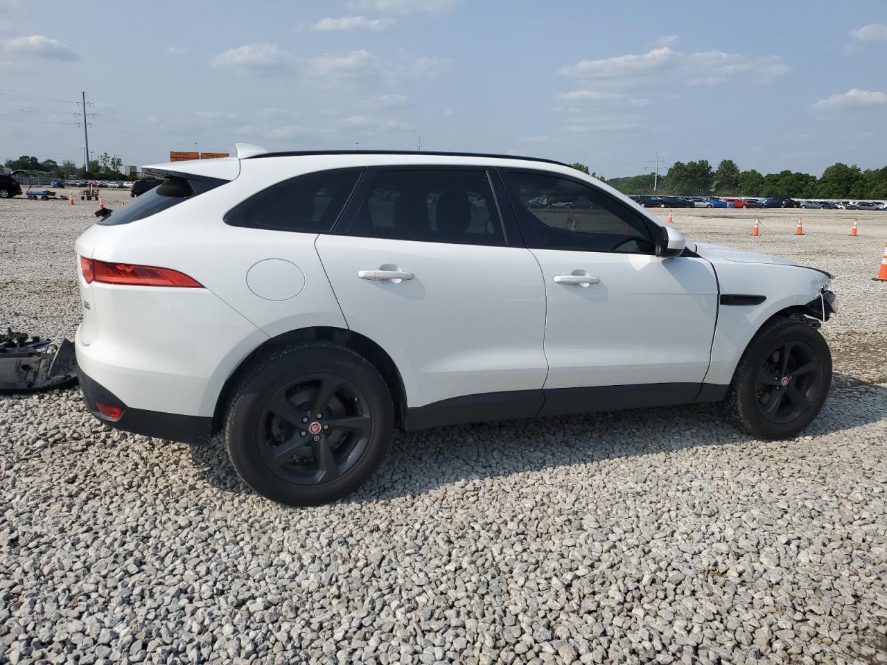 2018 Jaguar F-Pace Prestige - Image 3