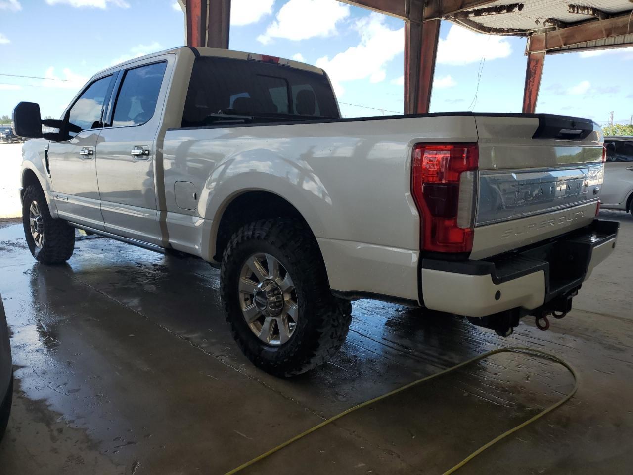 2019 Ford F250 Super Duty - Image 2