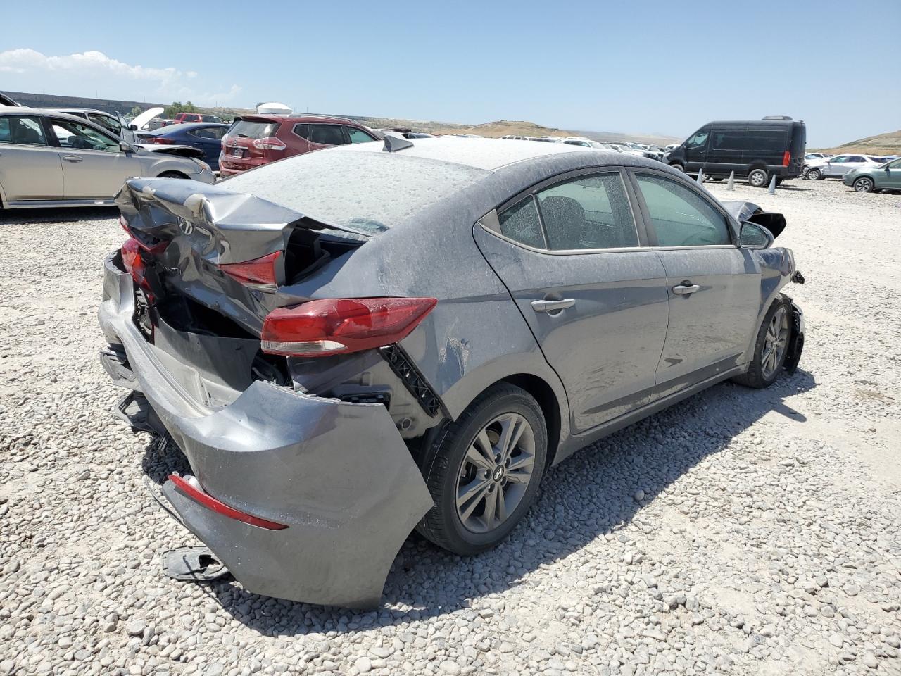 2018 Hyundai Elantra Sel - Image 3