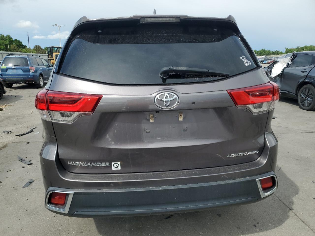2019 Toyota Highlander Limited - Фото 6