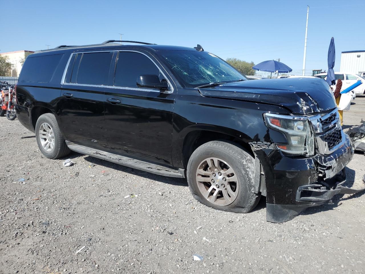 2016 Chevrolet Suburban C1500 Lt - Image 4