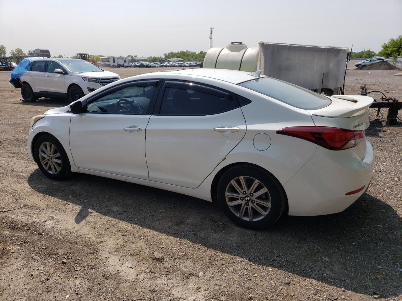 2014 Hyundai Elantra Se - Фото 2