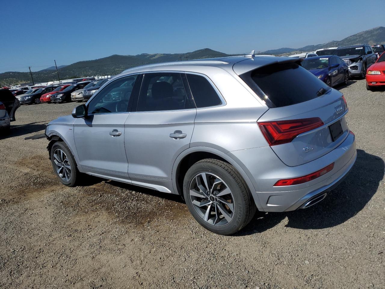 2024 Audi Q5 Premium Plus 45 - Image 2