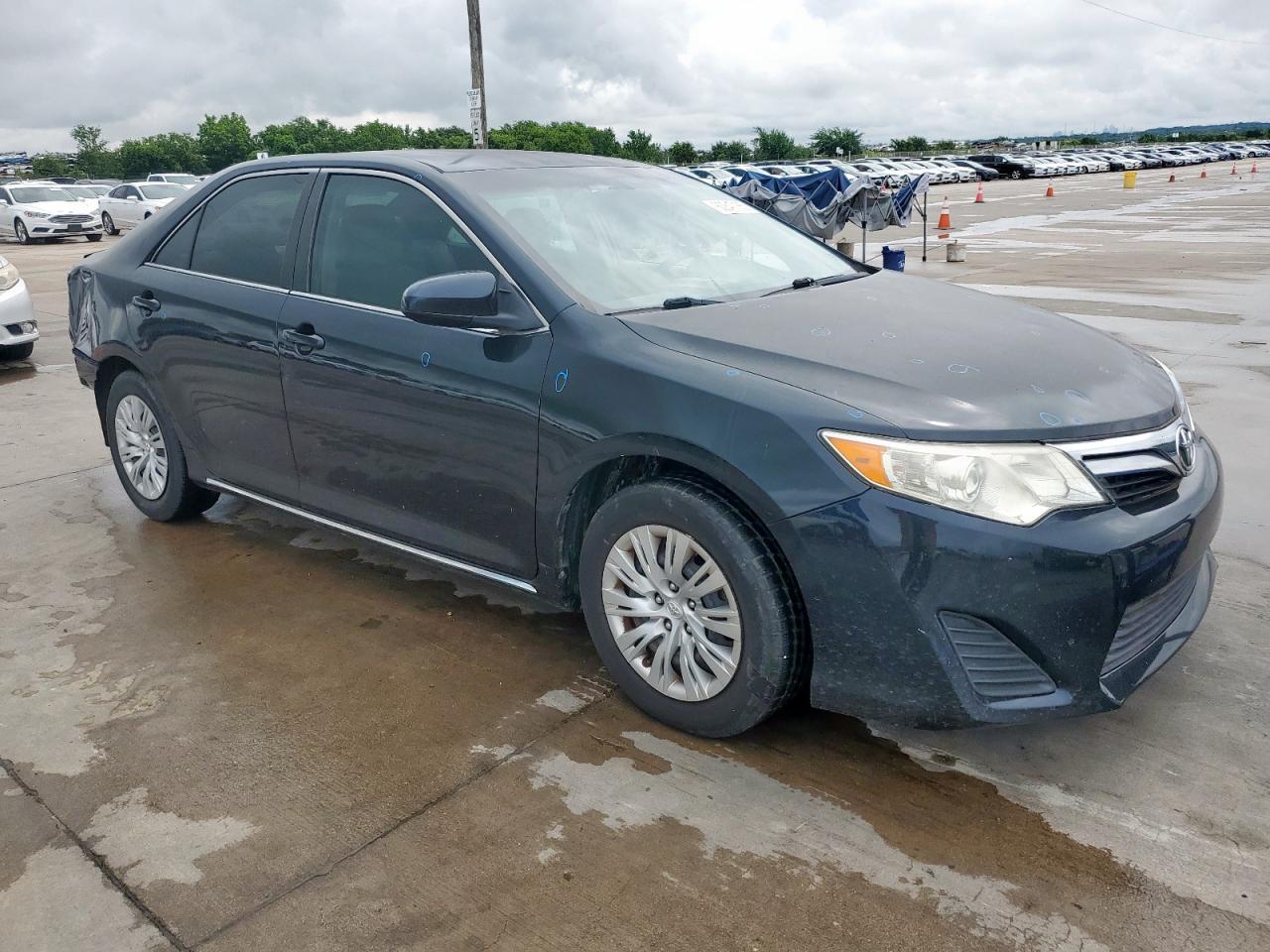 2013 Toyota Camry L - Фото 4