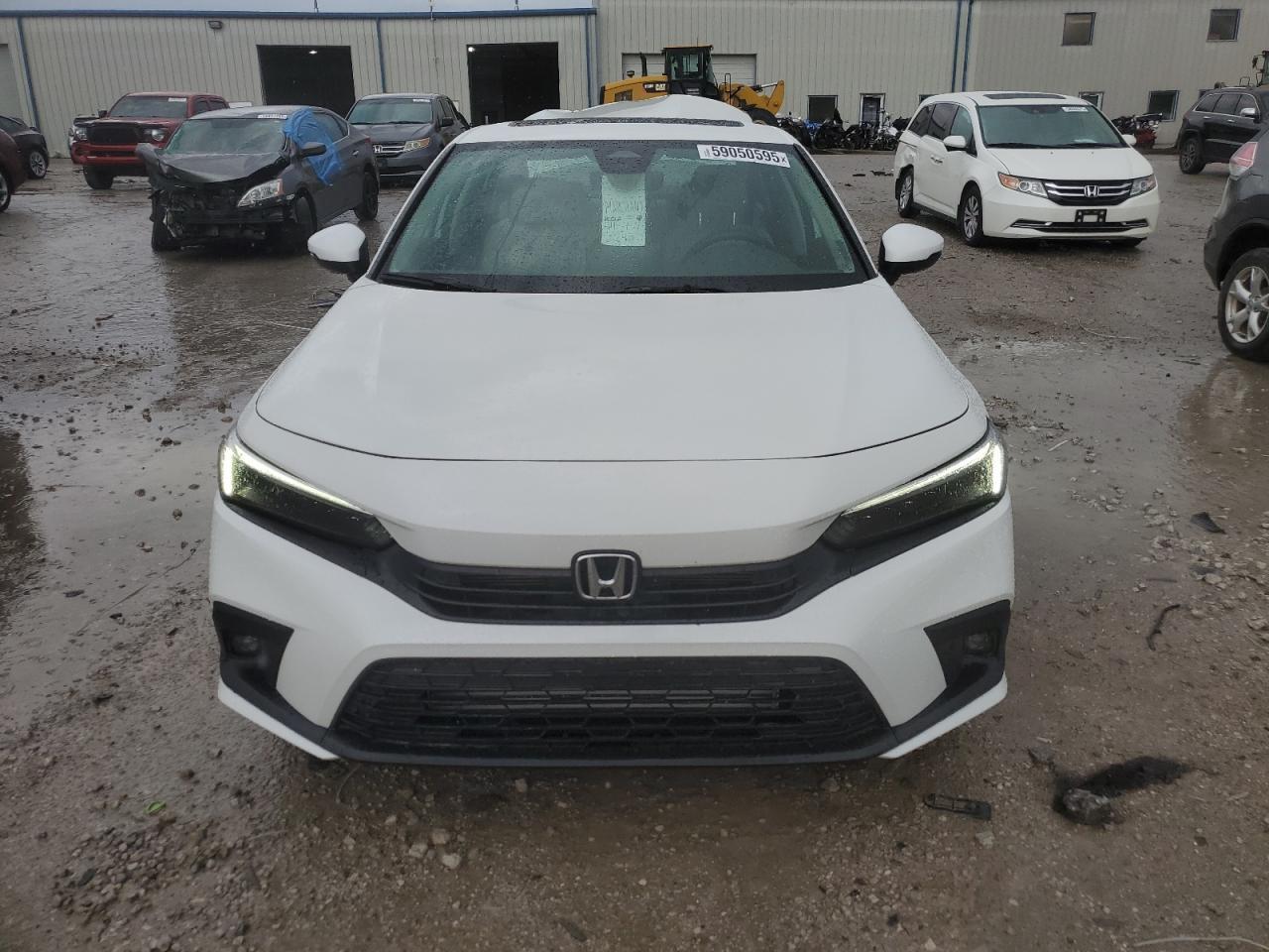 2024 Honda Civic Touring - Image 5