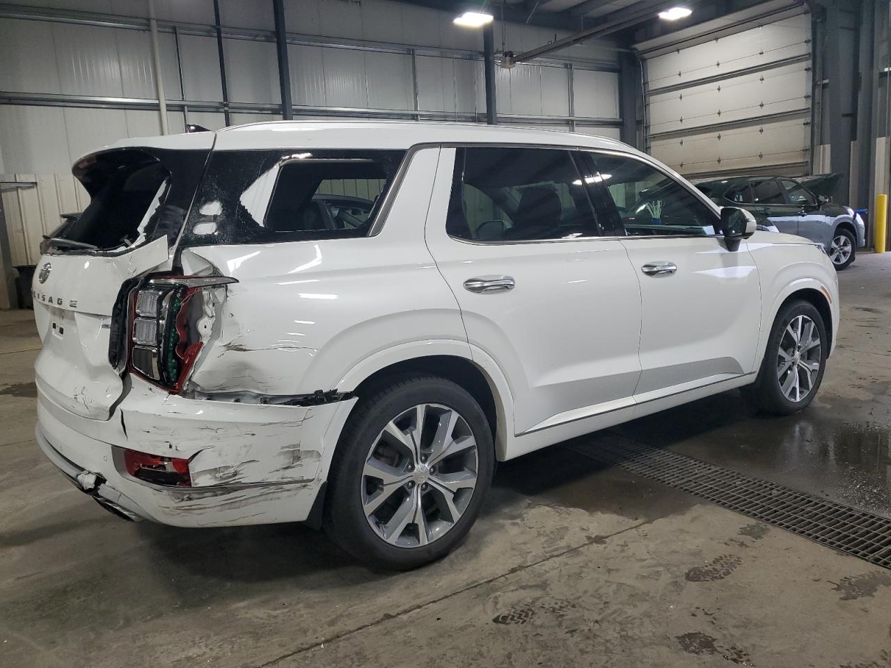 2022 Hyundai Palisade Limited - Фото 3