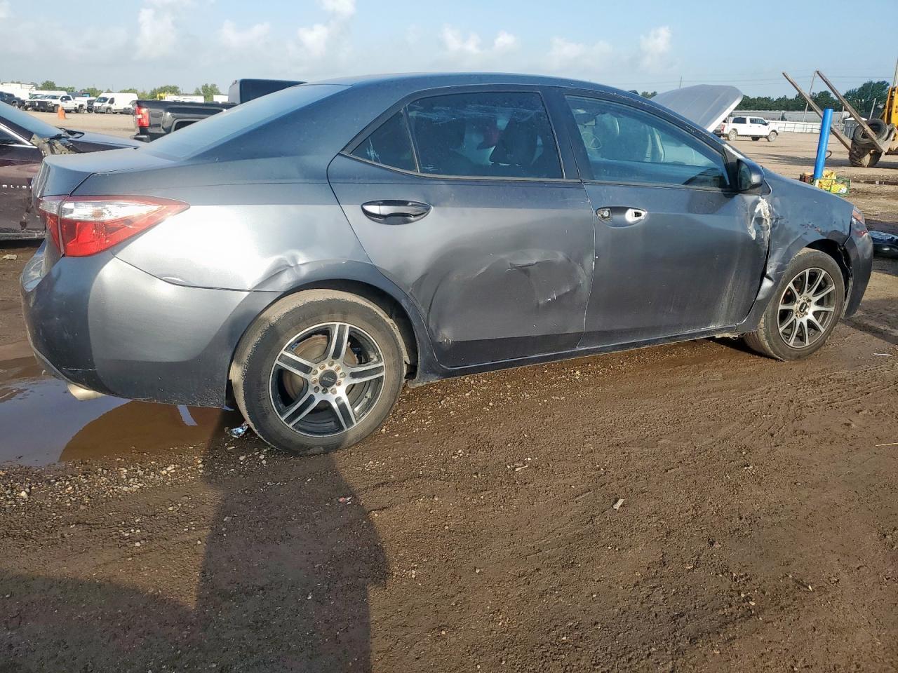 2014 Toyota Corolla L - Image 3