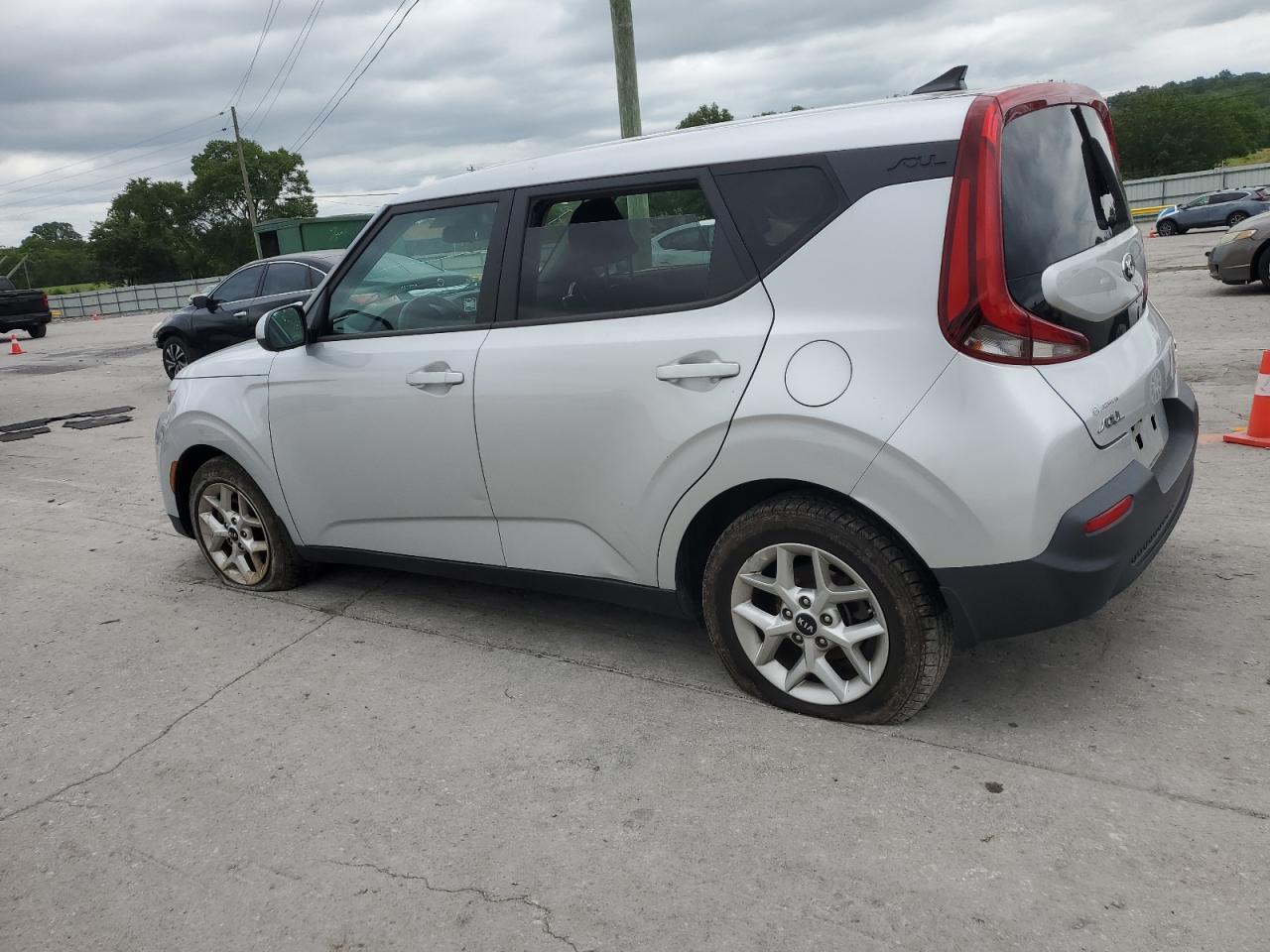 2021 Kia Soul Lx - Image 2