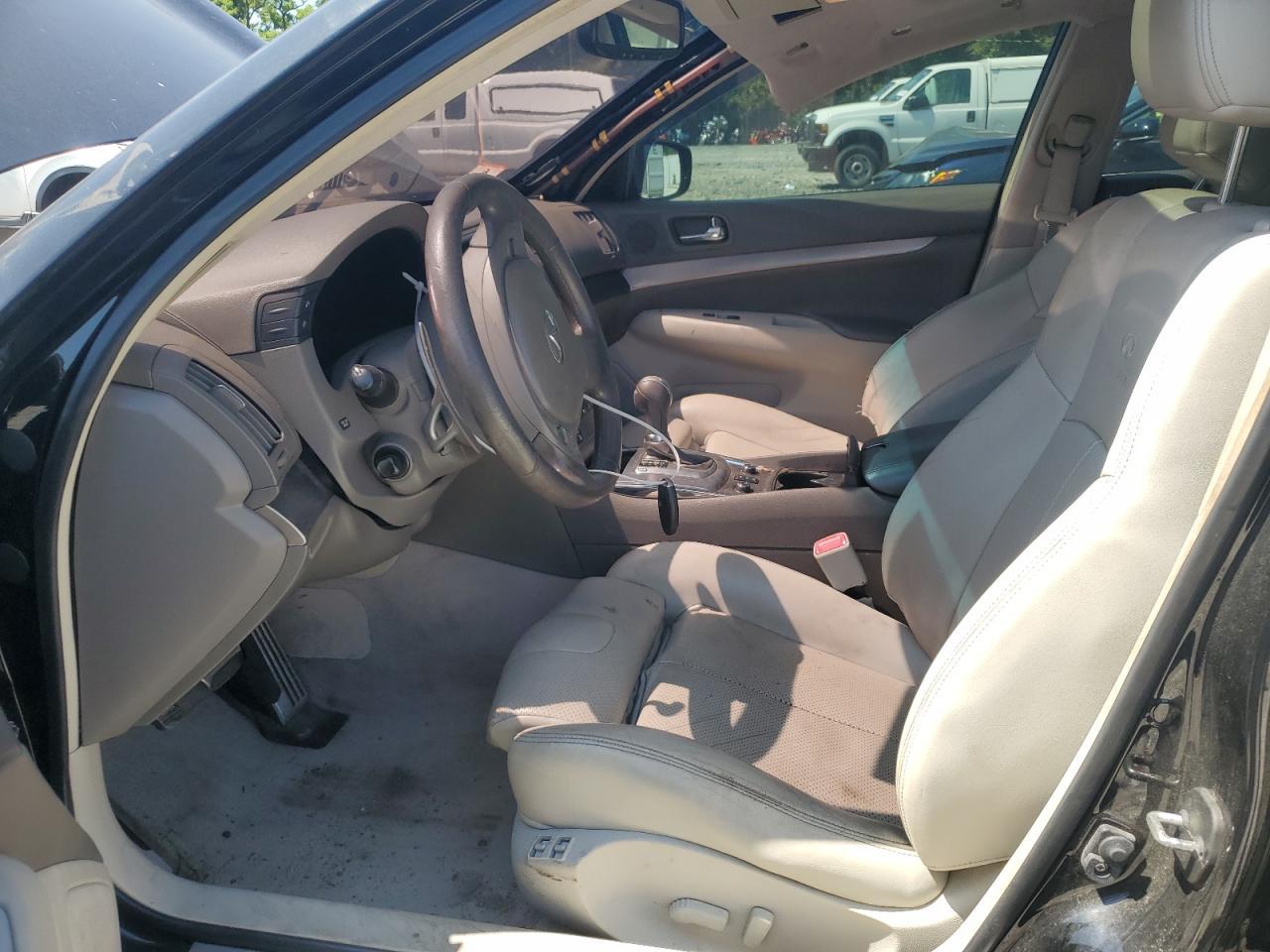 2012 Infiniti G37 - Image 7