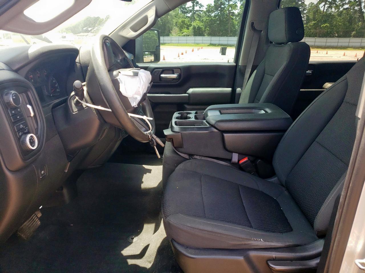 2022 Chevrolet Silverado K2500 Custom - Фото 7
