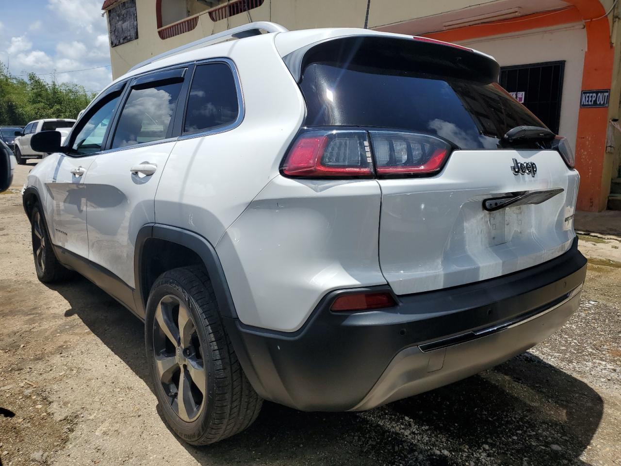 2019 Jeep Cherokee Limited - Image 2