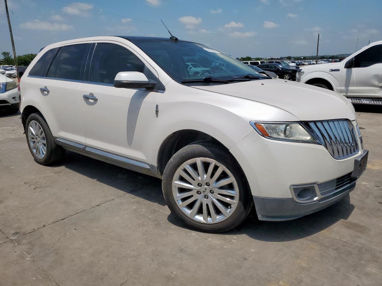 2011 Lincoln Mkx - Image 4