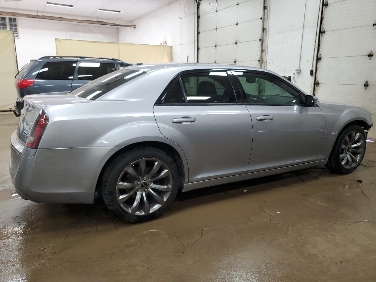 2014 Chrysler 300 S - Image 3
