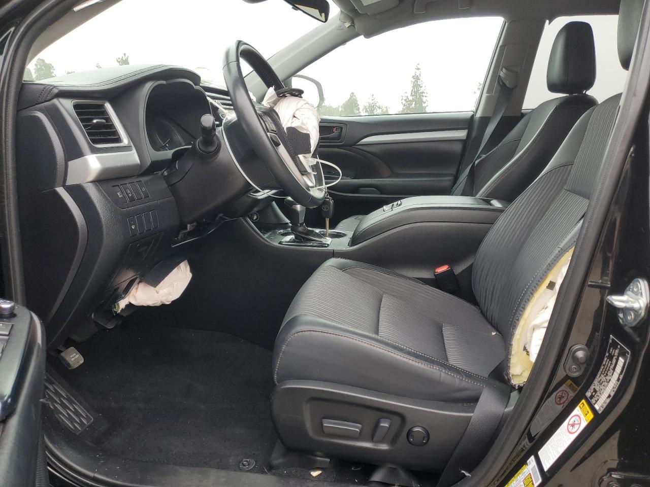 2019 Toyota Highlander Le - Image 7