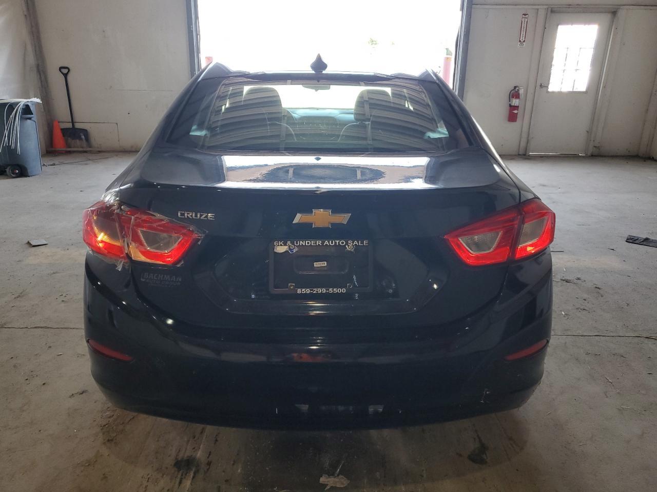 2019 Chevrolet Cruze - Фото 6