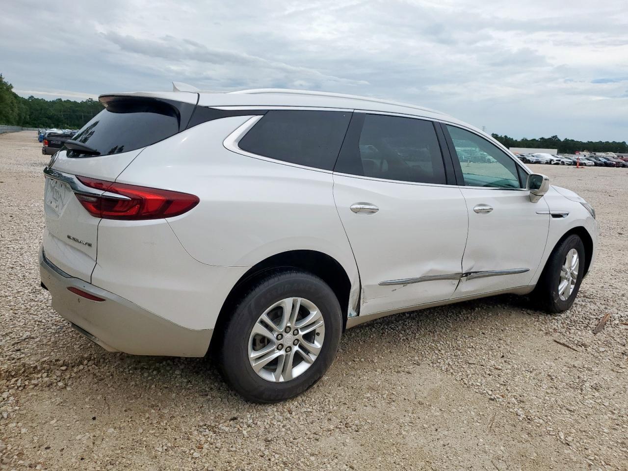2018 Buick Enclave Essence - Фото 3