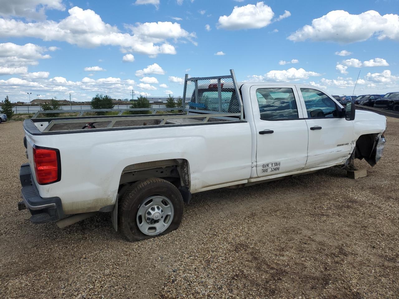 2015 Chevrolet Silverado C2500 Heavy Duty - Фото 3