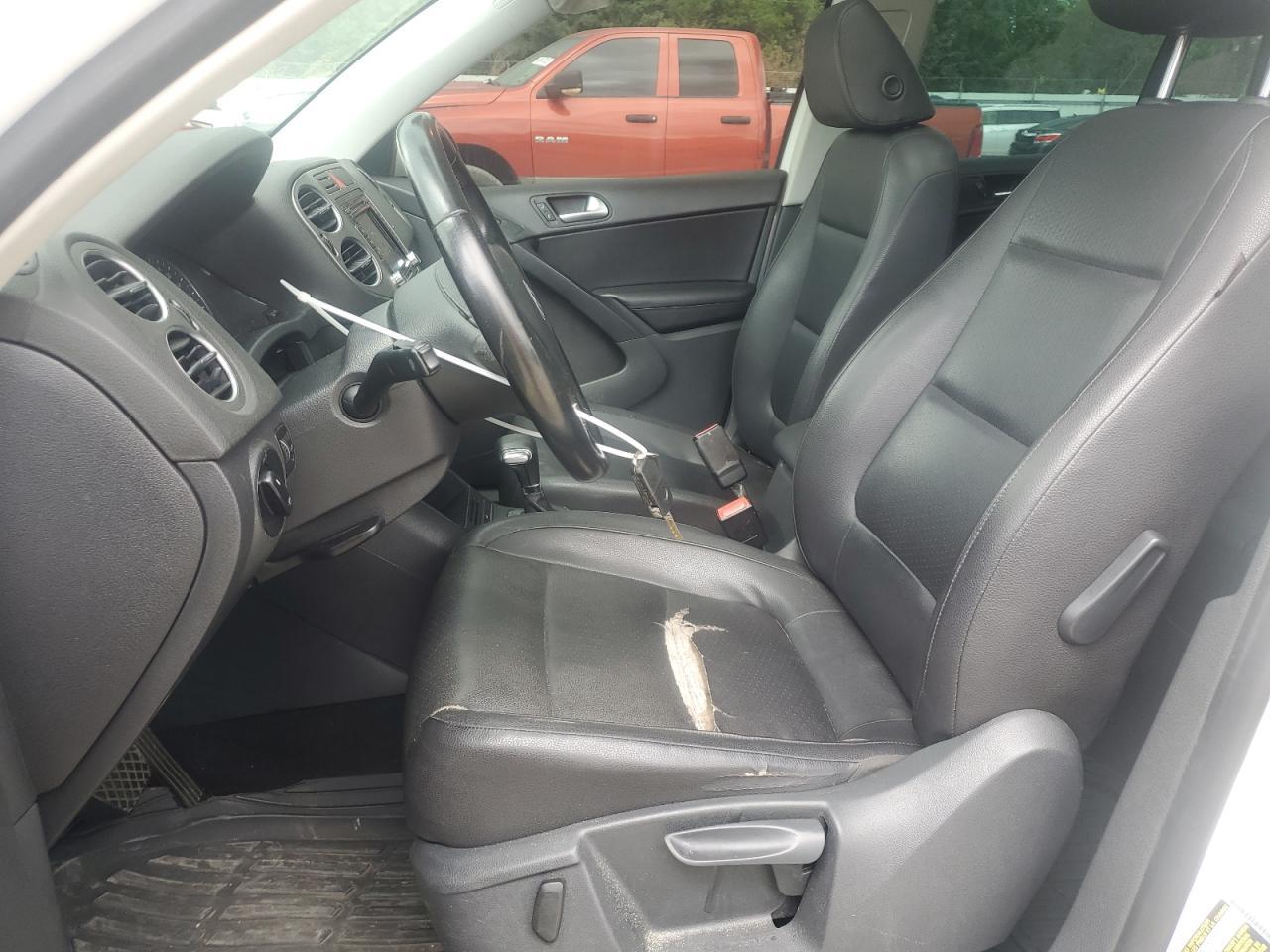 2010 Volkswagen Tiguan Se - Image 7