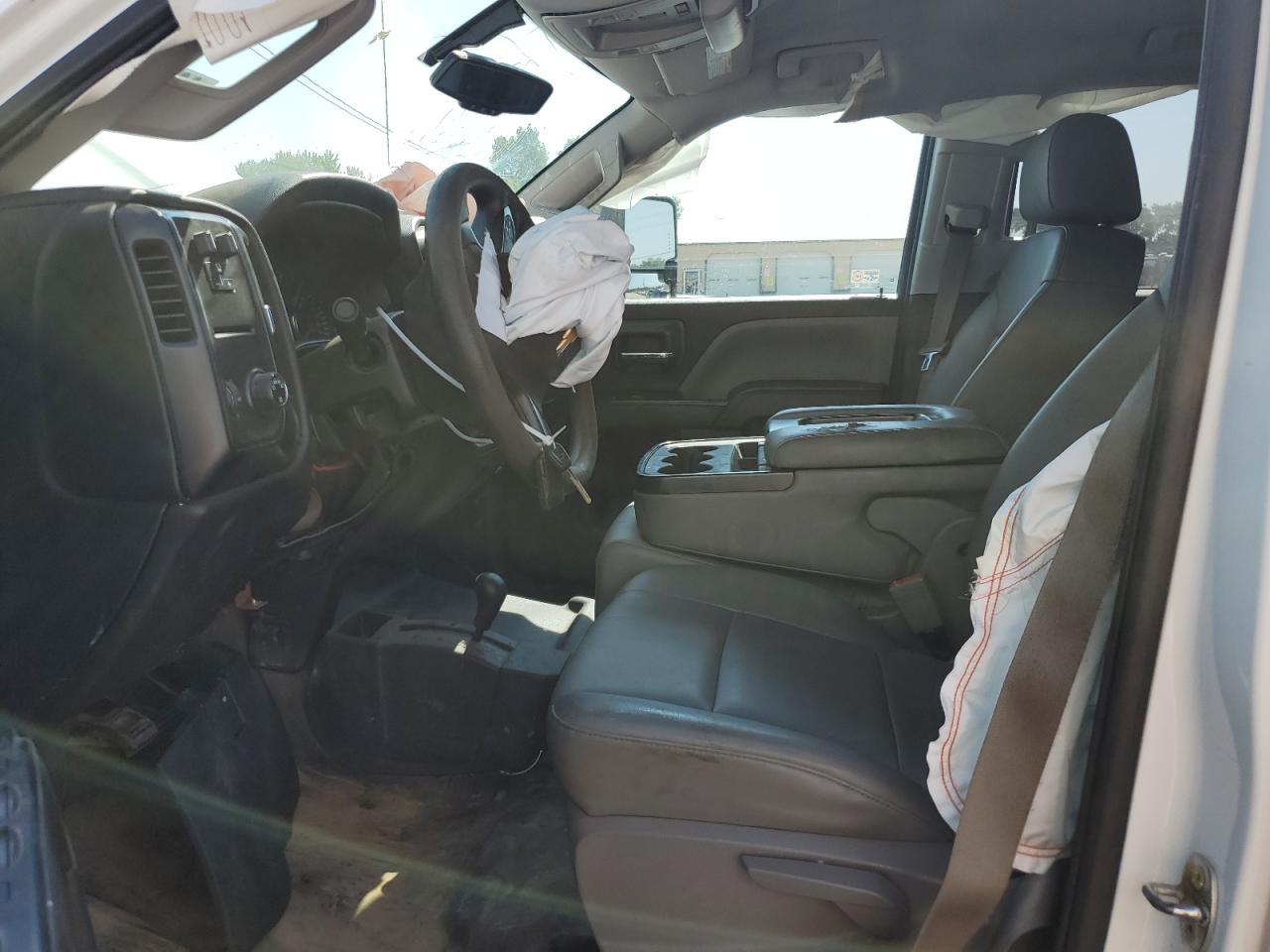 2016 Chevrolet Silverado K2500 Heavy Duty - Фото 7