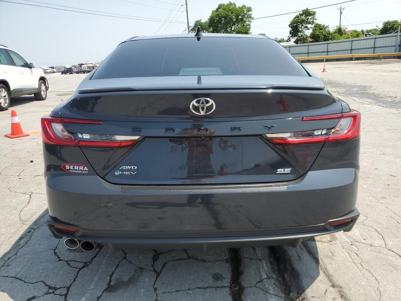 2025 Toyota Camry Se - Фото 6
