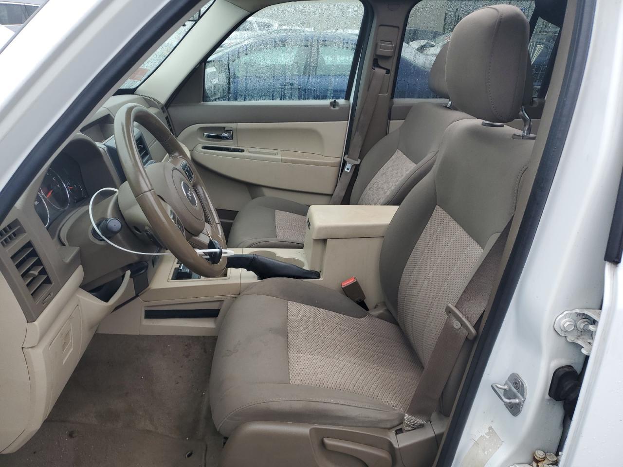 2012 Jeep Liberty Sport - Фото 7