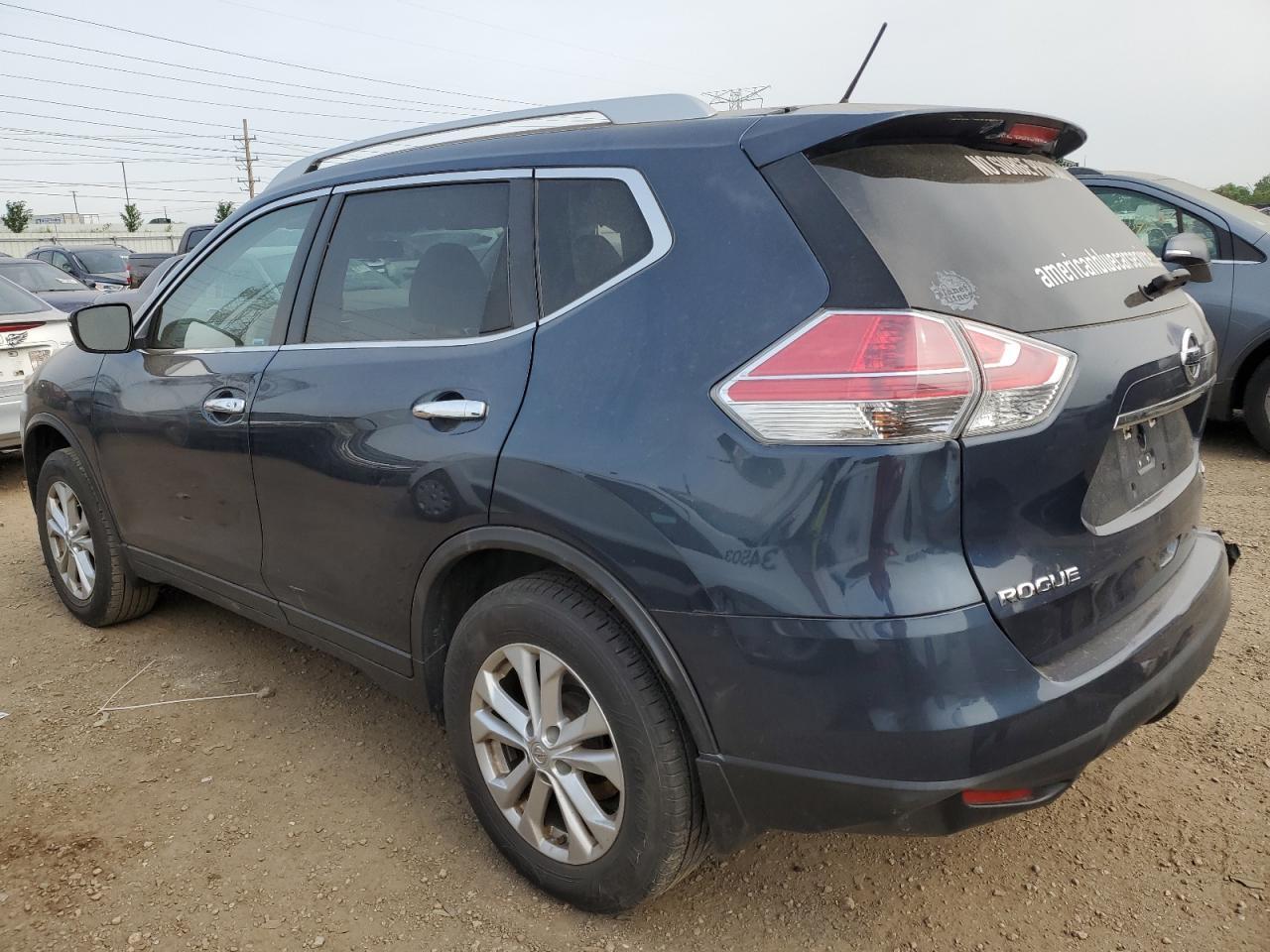 2015 Nissan Rogue S - Фото 2