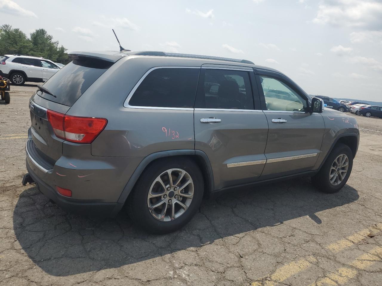 2011 Jeep Grand Cherokee Overland - Фото 3