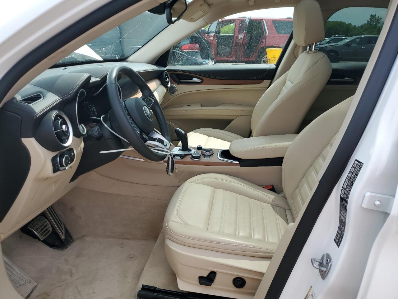 2021 Alfa Romeo Stelvio Ti - Фото 7