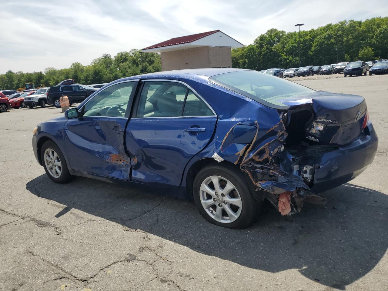 2007 Toyota Camry Ce - Фото 2