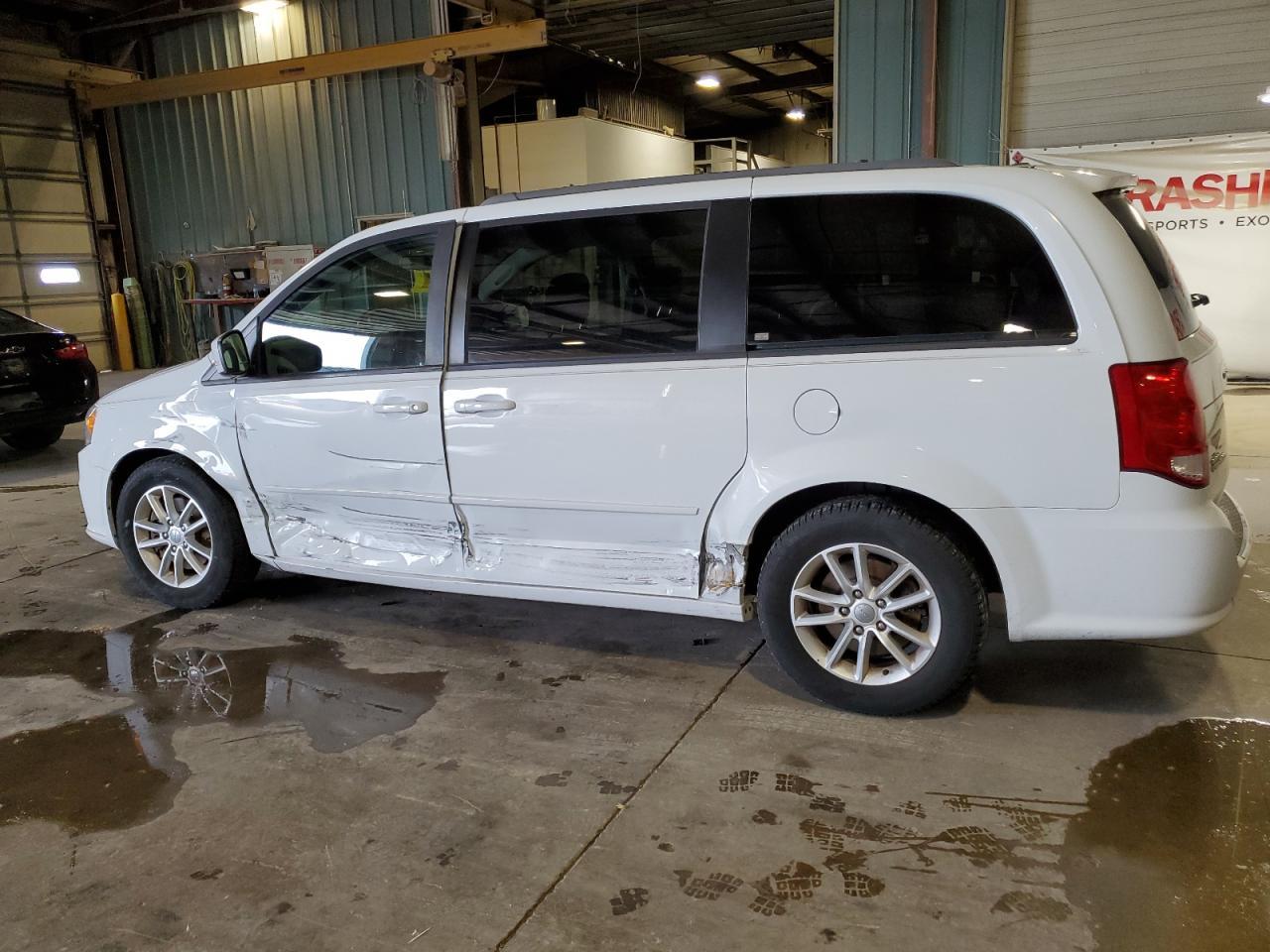 2016 Dodge Grand Caravan Sxt - Фото 2