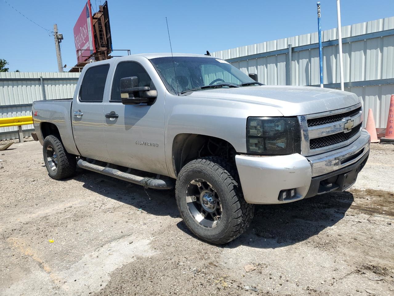 2011 Chevrolet Silverado K1500 Lt - Image 4