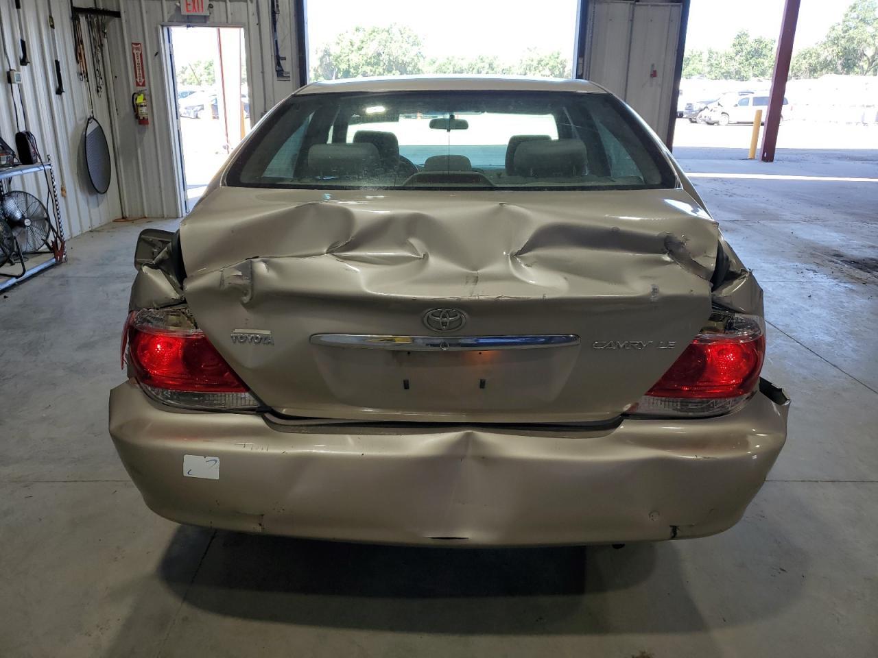 2005 Toyota Camry Le - Фото 6