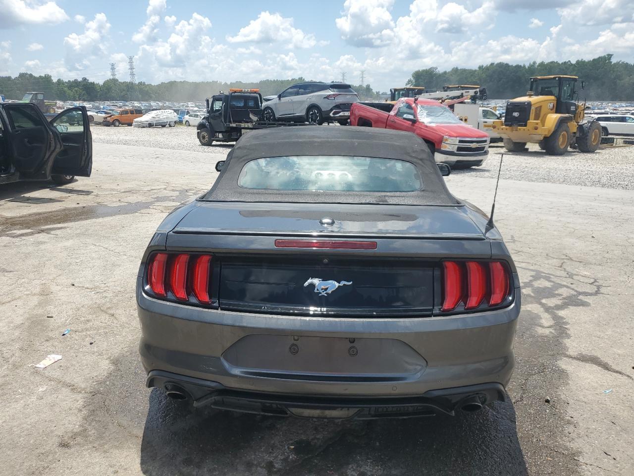 2018 Ford Mustang - Фото 6