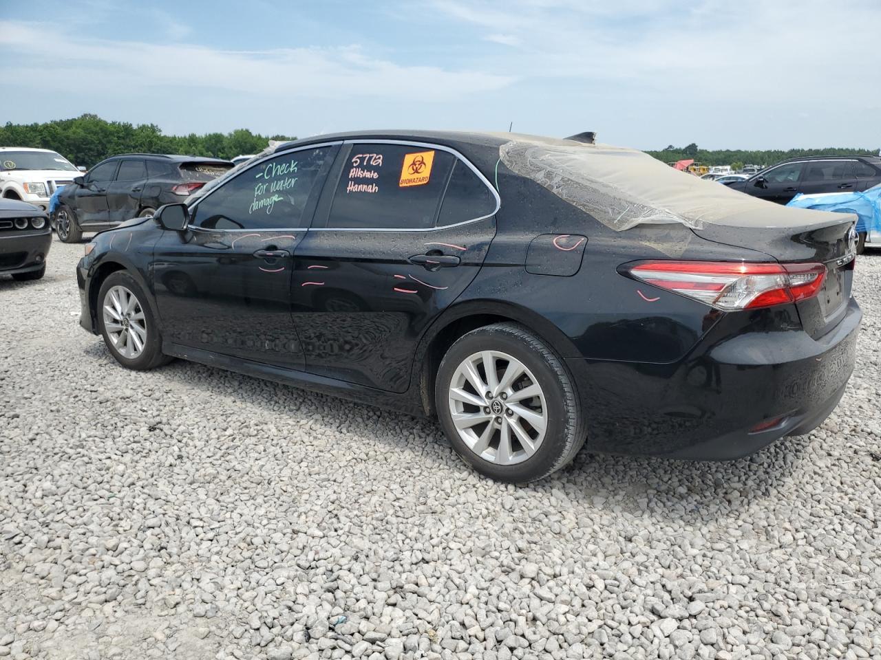 2023 Toyota Camry Le - Фото 2