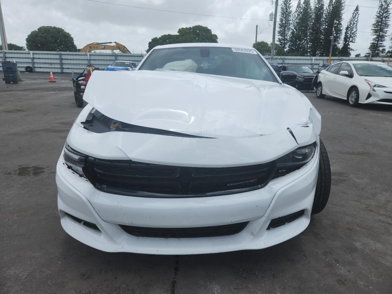 2023 Dodge Charger Sxt - Фото 5