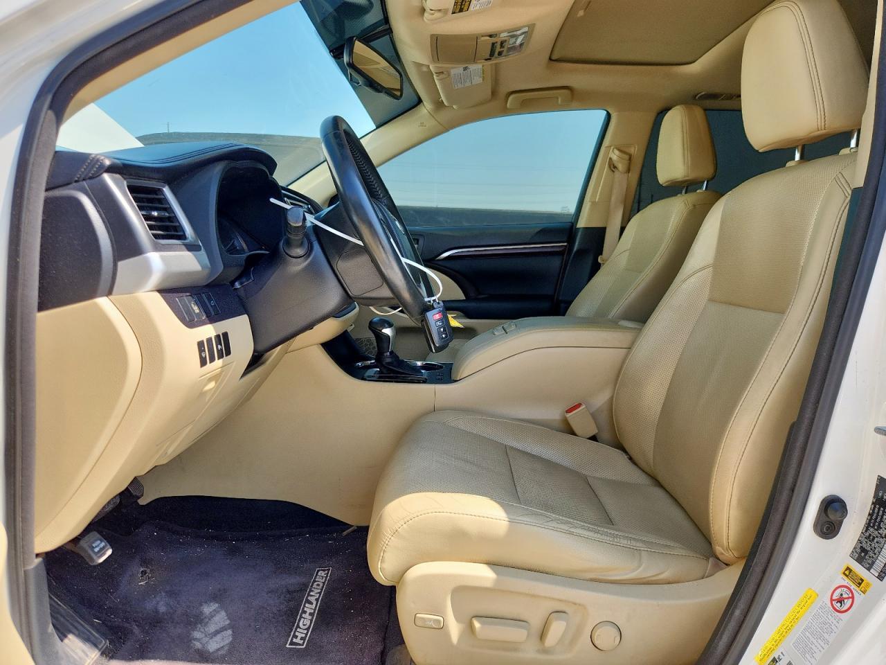 2015 Toyota Highlander Limited - Image 7