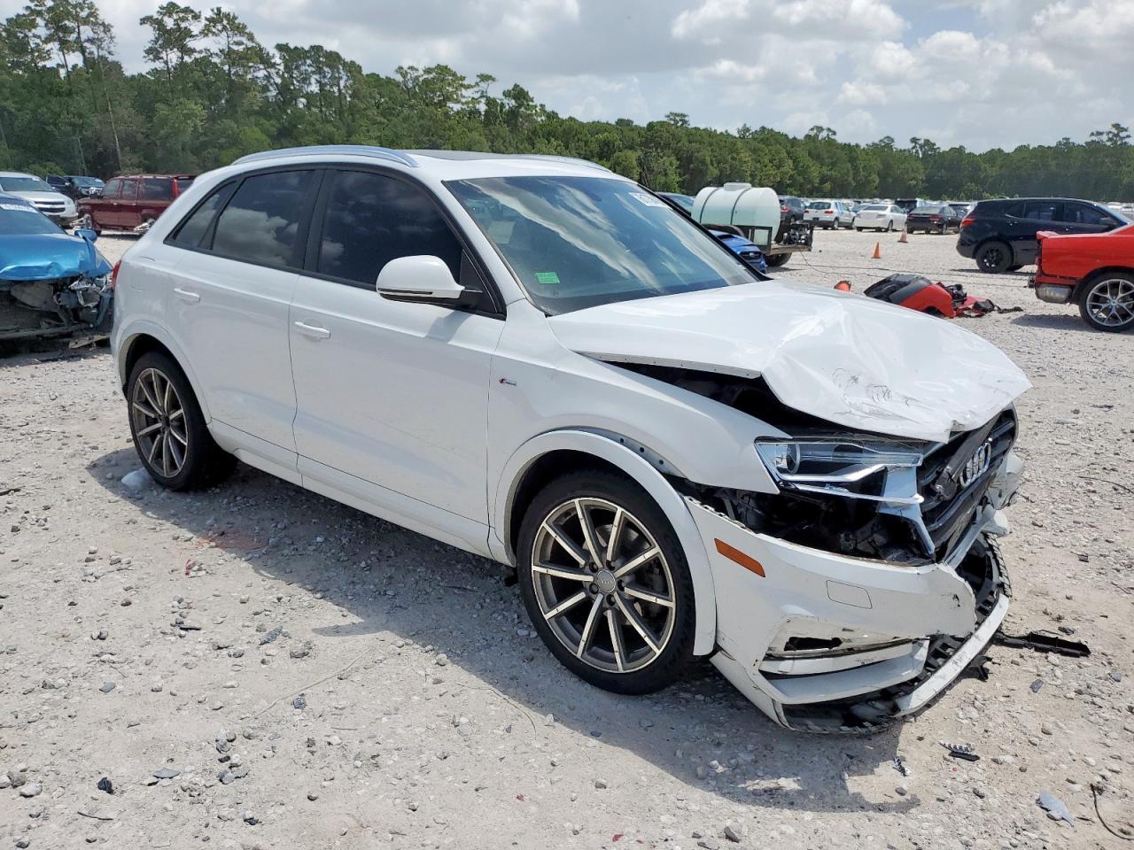 2018 Audi Q3 Premium - Image 4