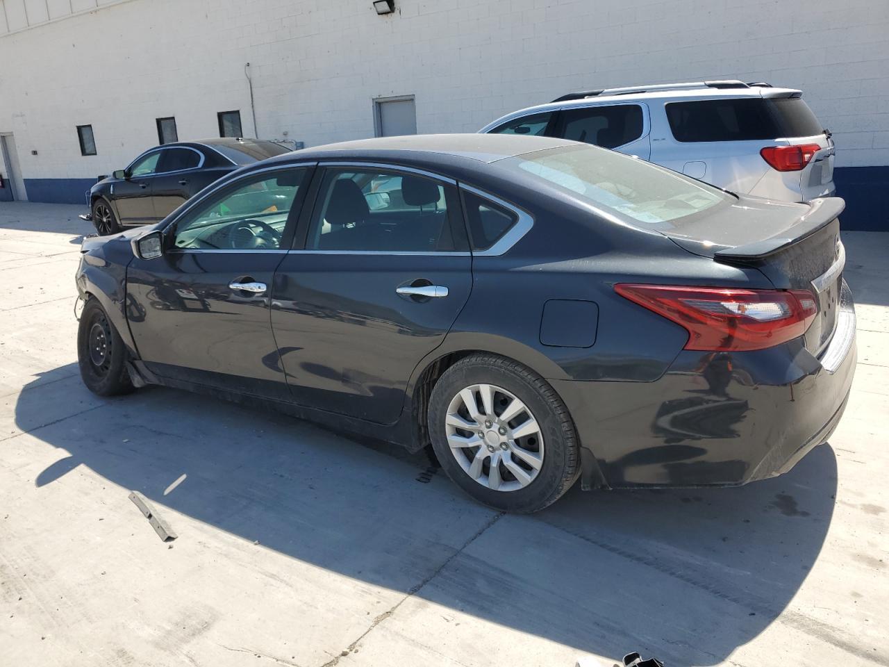 2018 Nissan Altima 2.5 - Image 2