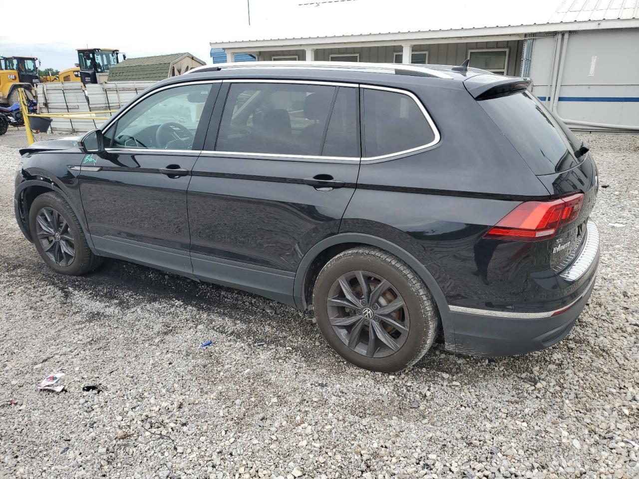 2024 Volkswagen Tiguan Se - Фото 2