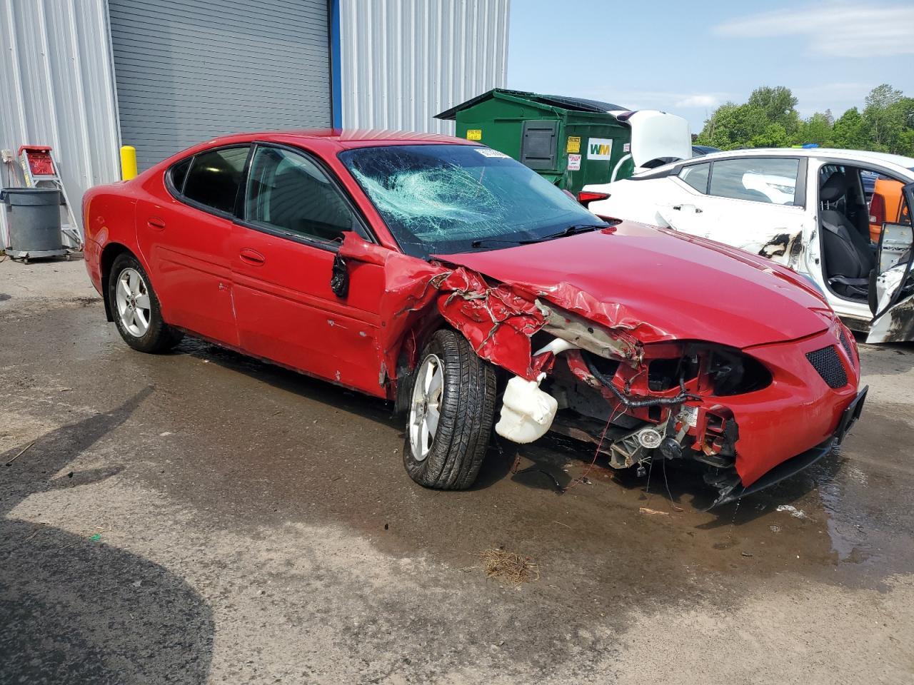 2006 Pontiac Grand Prix - Image 4