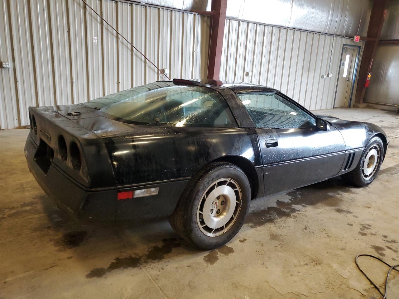 1986 Chevrolet Corvette - Фото 3