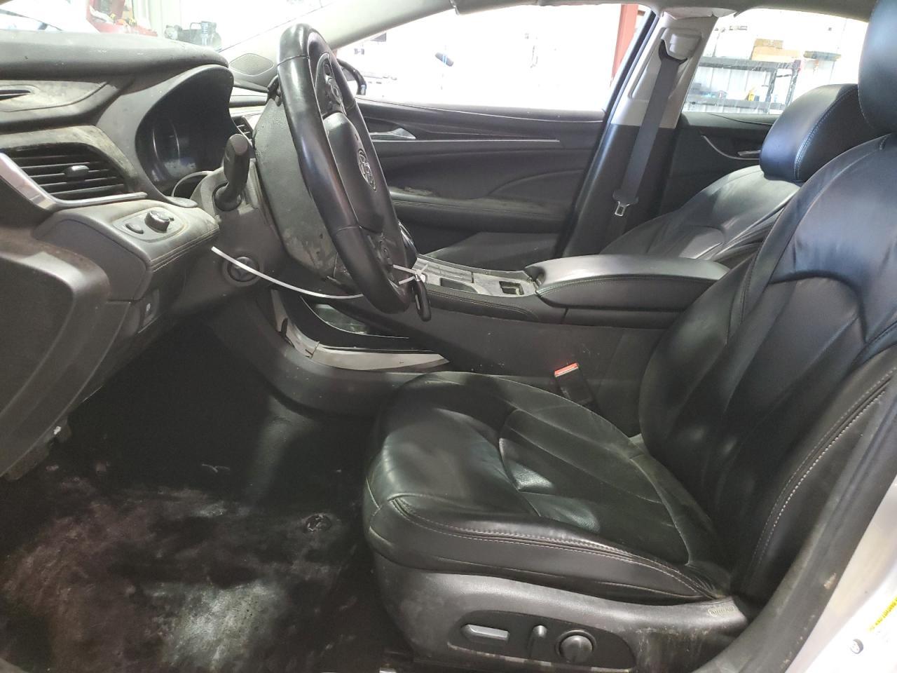 2017 Buick Lacrosse Essence - Image 7