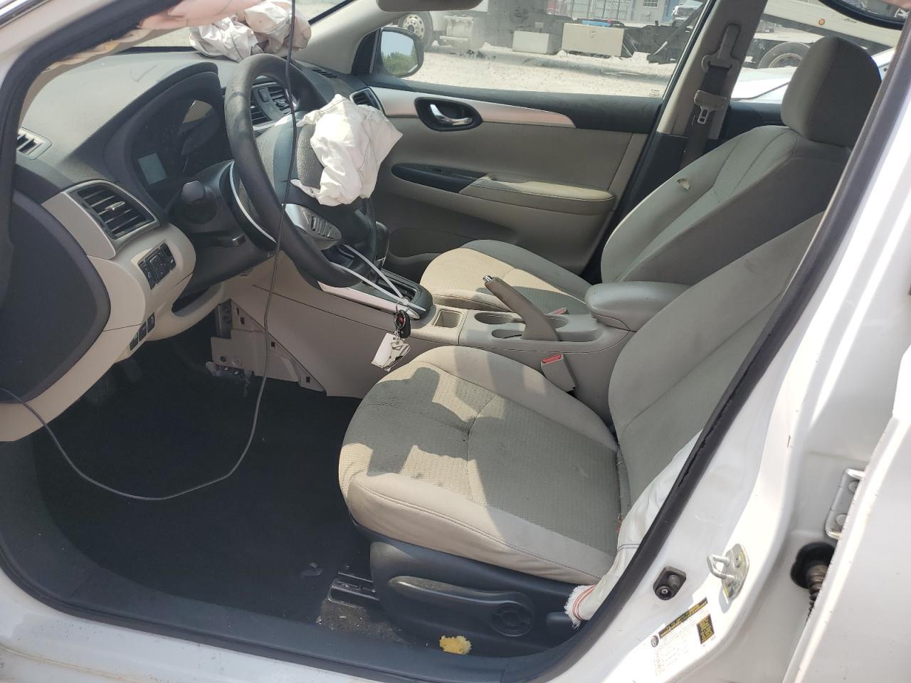 2016 Nissan Sentra S - Image 7