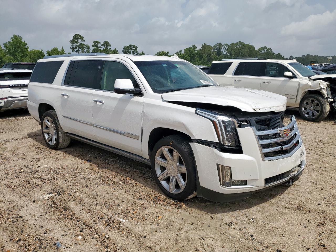 2016 Cadillac Escalade Esv Premium - Image 4