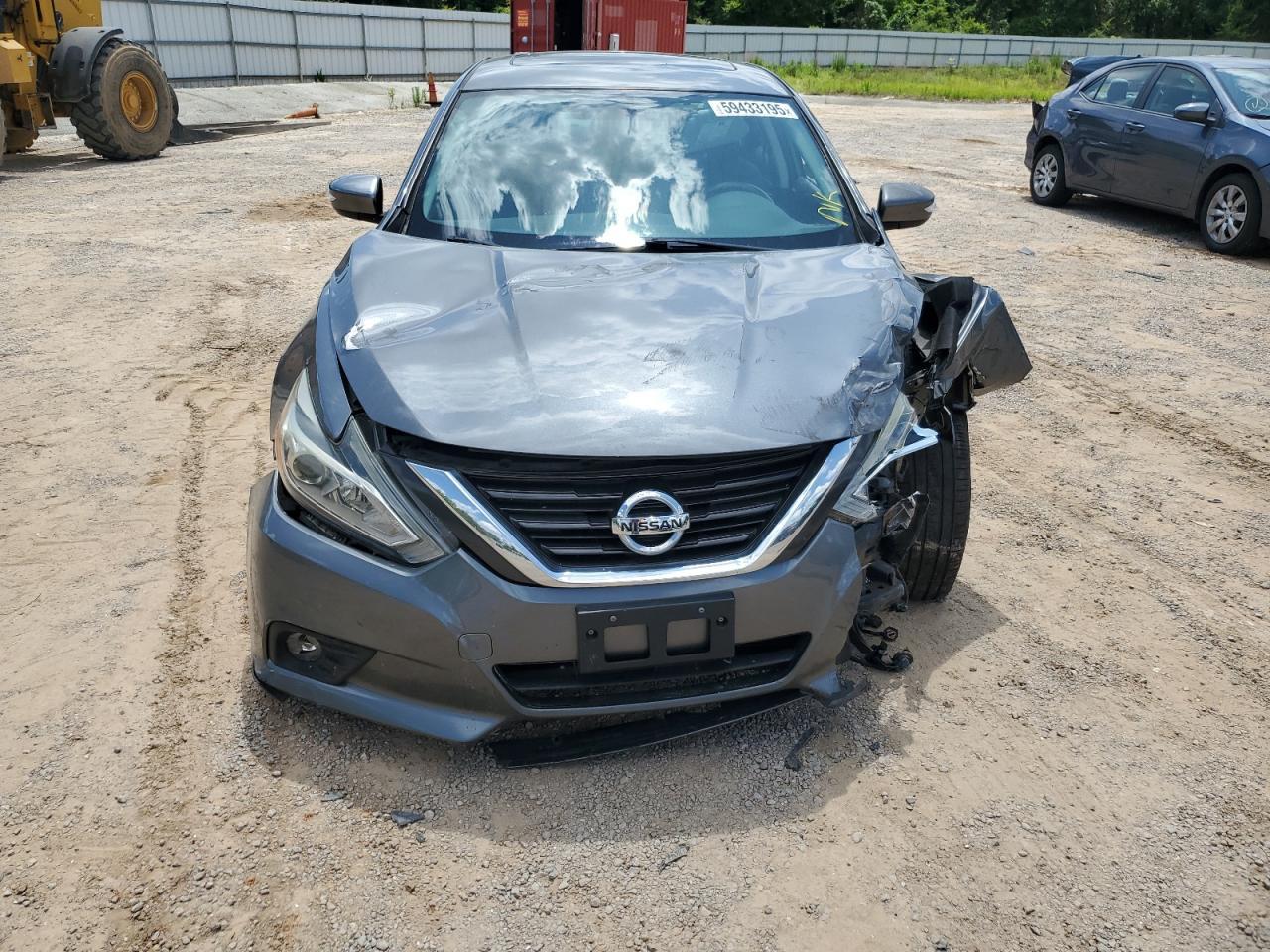 2017 Nissan Altima 2.5 - Image 5
