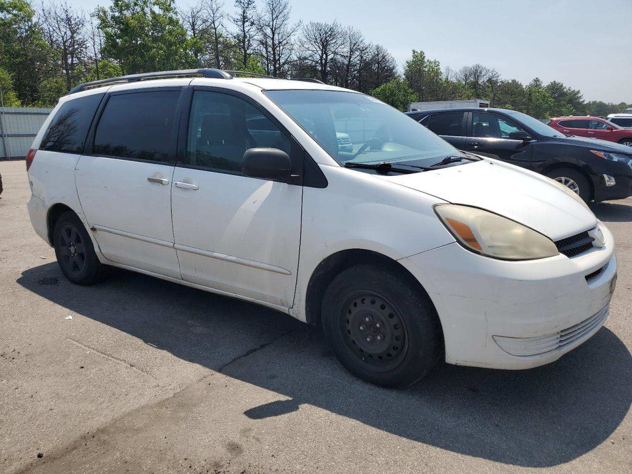 2004 Toyota Sienna Ce - Image 4